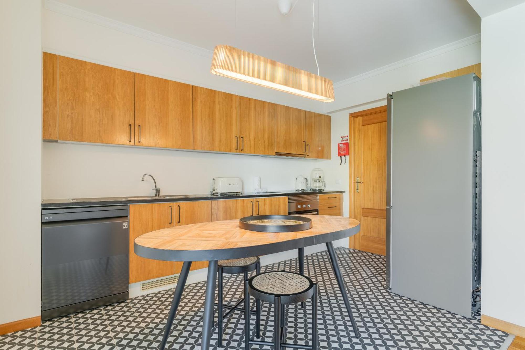 Elena Apartment By Atlantic Holiday ฟุงชาล ภายนอก รูปภาพ